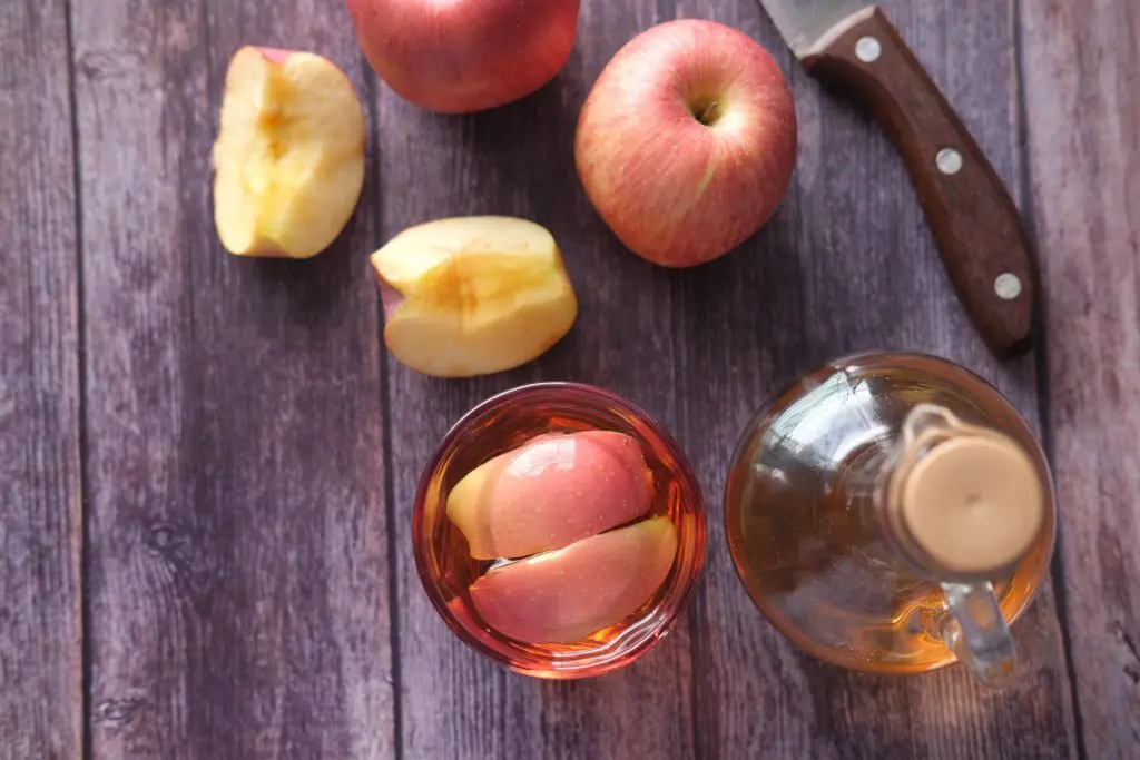 nutrition-for-hormonal-balance-apple-cider-vinegar
