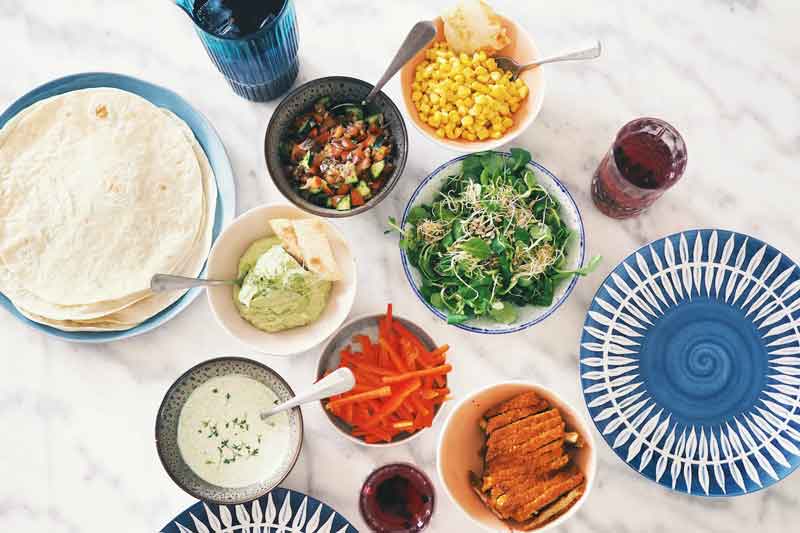 crafting a healthy day of food