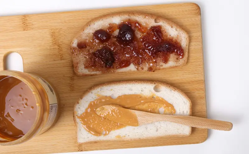 private-dietician-anti-inflammatory-diet-toast